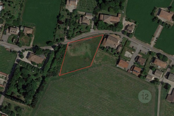 terreno edificabile in vendita a Campagnola Emilia in zona Cognento