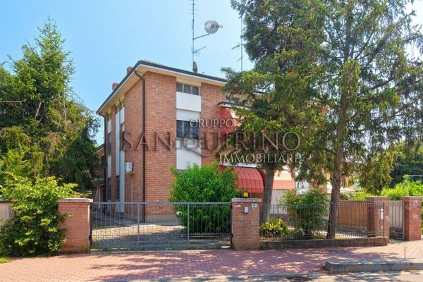 casa indipendente in vendita a Campagnola Emilia
