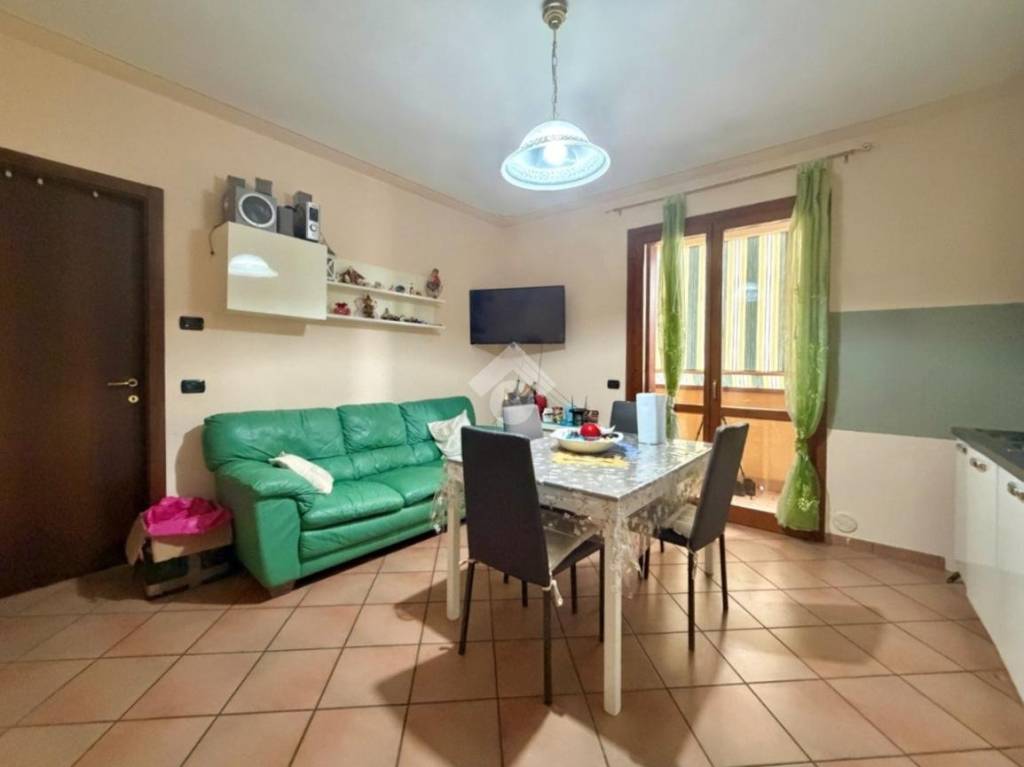appartamento in vendita a Campagnola Emilia