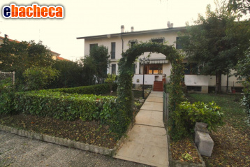 casa indipendente in vendita a Campegine