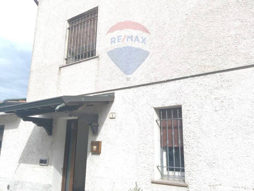 casa indipendente in vendita a Campegine in zona Case Cocconi