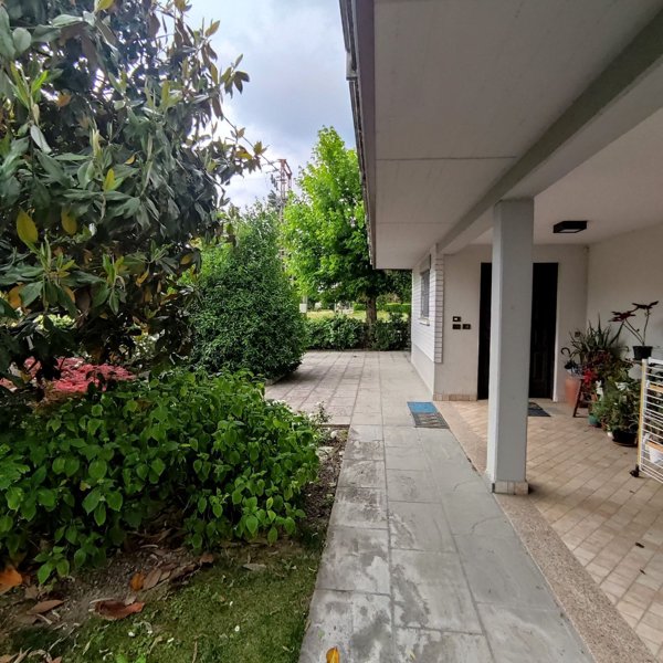 casa indipendente in vendita a Campegine