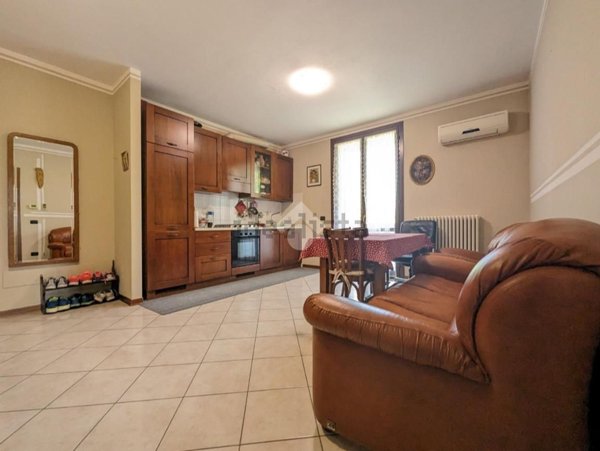 appartamento in vendita a Campegine in zona Case Cocconi