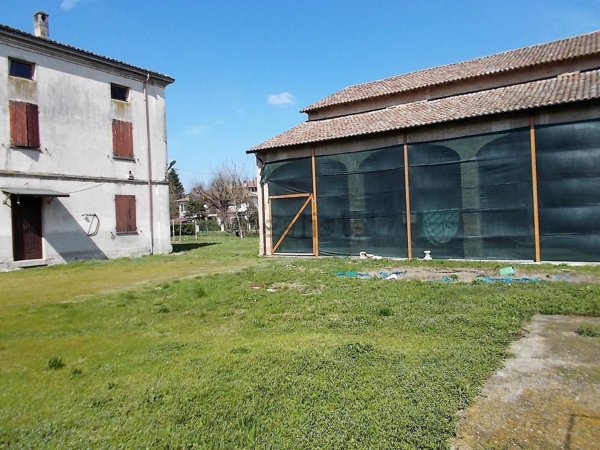 casale in vendita a Campegine