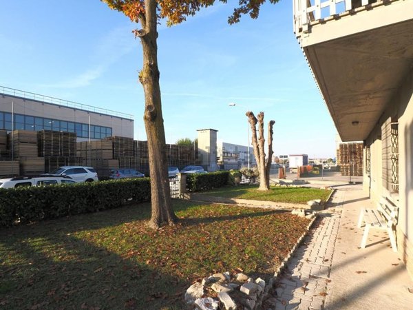 casa indipendente in vendita a Campegine in zona Caprara