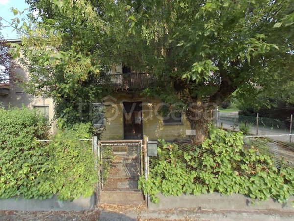 casa indipendente in vendita a Campegine in zona Caprara