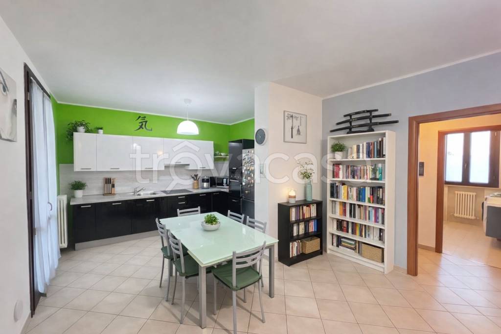 appartamento in vendita a Campegine in zona Case Cocconi