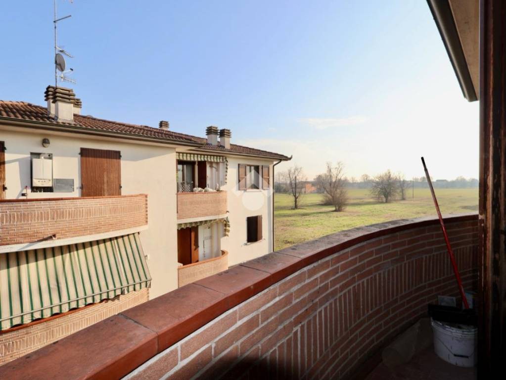appartamento in vendita a Campegine in zona Case Cocconi