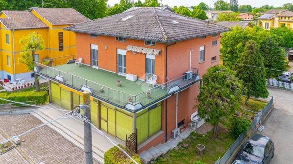 casa indipendente in vendita a Campegine