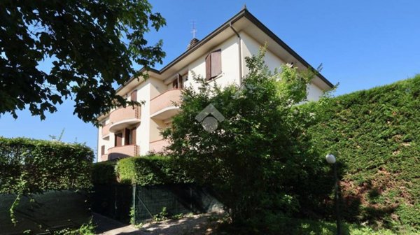appartamento in vendita a Campegine in zona Case Cocconi