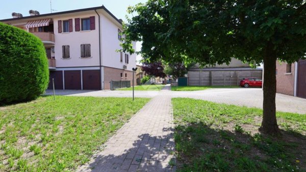 appartamento in vendita a Campegine in zona Case Cocconi