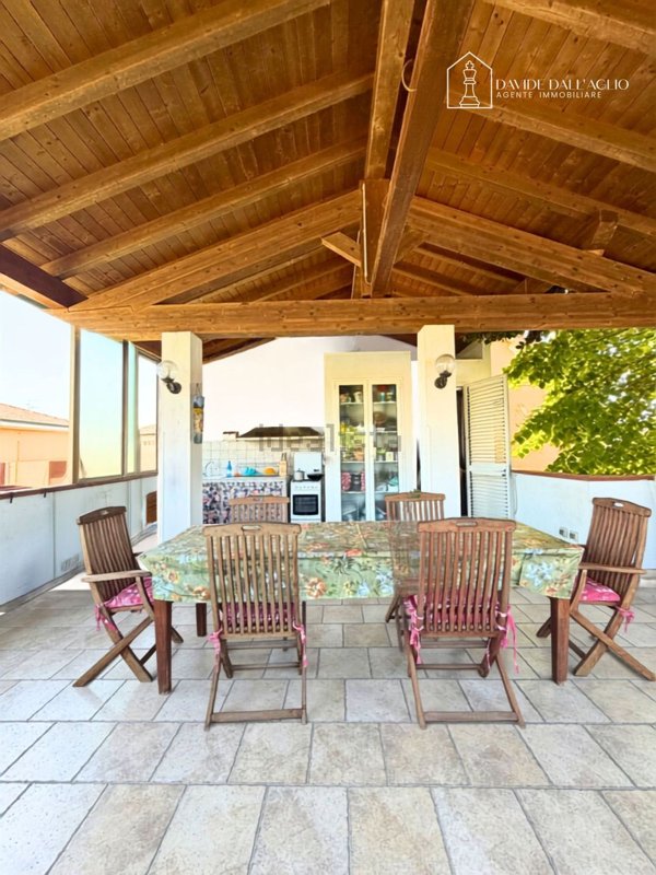 casa indipendente in vendita a Campegine in zona Caprara