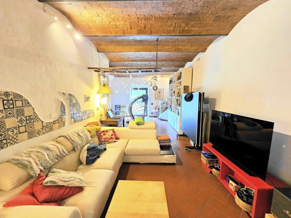 appartamento in vendita a Carpineti in zona San Donnino