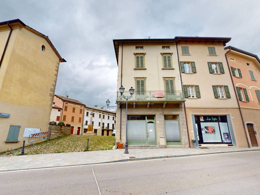 appartamento in vendita a Carpineti