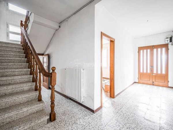 casa indipendente in vendita a Carpineti