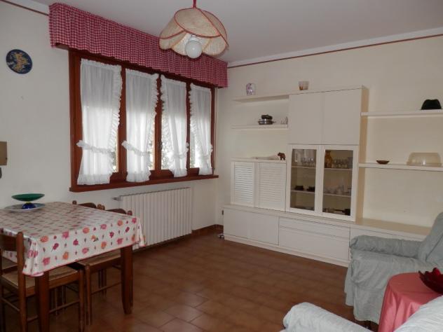 appartamento in vendita a Carpineti in zona Colombaia Secchia