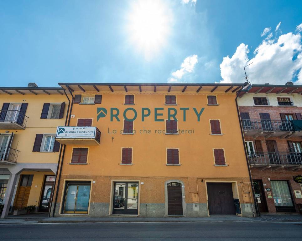 casa indipendente in vendita a Carpineti in zona Marola