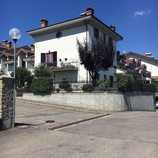 appartamento in vendita a Carpineti