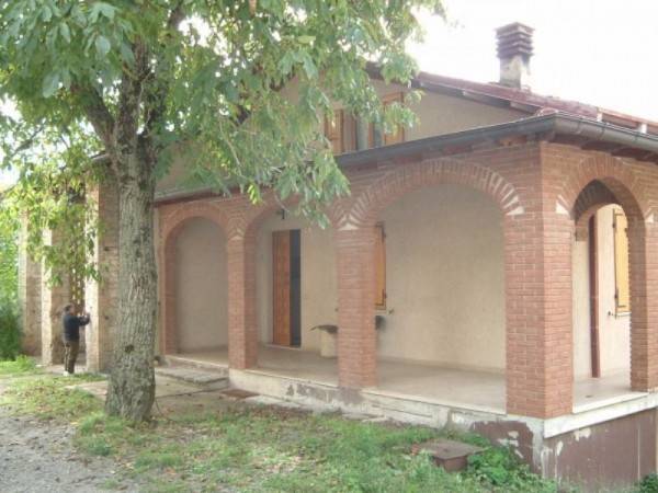 casa indipendente in vendita a Carpineti in zona Villa