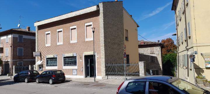 negozio in vendita a Carpineti