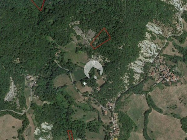 terreno agricolo in vendita a Carpineti in zona Costa di Iatica