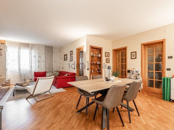 appartamento in vendita a Carpineti