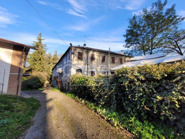 appartamento in vendita a Carpineti in zona Valestra