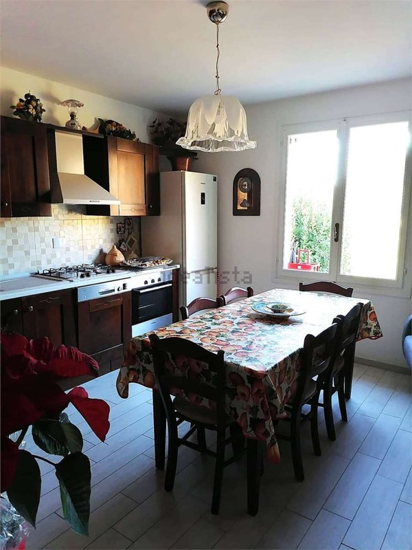 casa indipendente in vendita a Carpineti