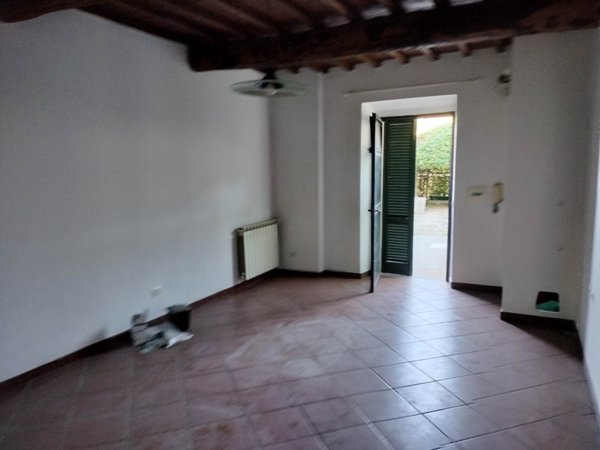 casa indipendente in vendita a Carpineti in zona San Donnino