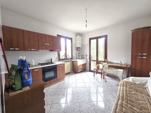 appartamento in vendita a Carpineti in zona Ca' Dorsini