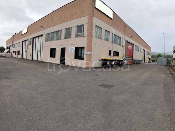 capannone in vendita a Casalgrande