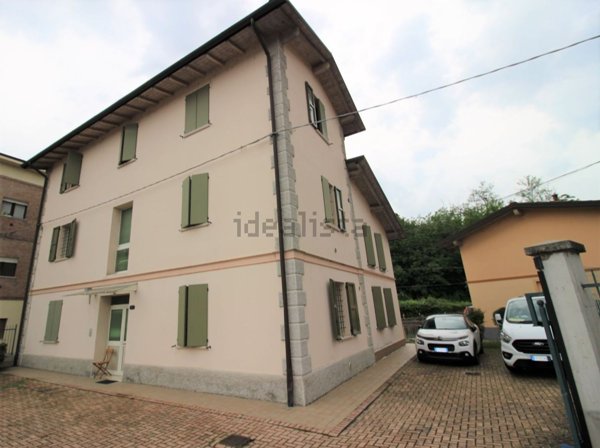 appartamento in vendita a Casalgrande in zona Veggia