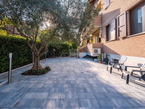 appartamento in vendita a Casalgrande in zona Villalunga