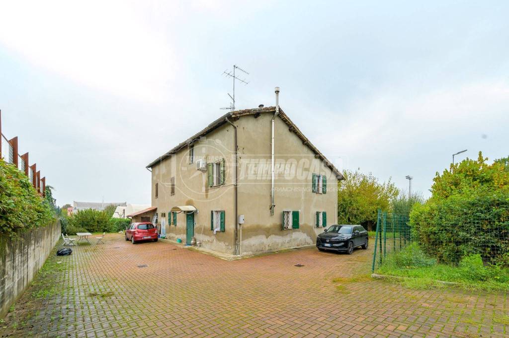 casa indipendente in vendita a Casalgrande