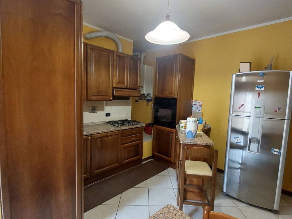 appartamento in vendita a Casalgrande in zona Veggia