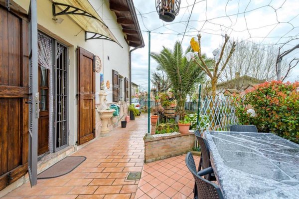casa indipendente in vendita a Casalgrande