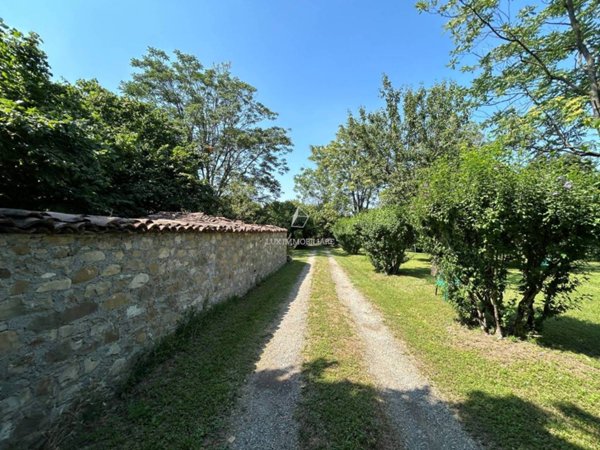 casa indipendente in vendita a Casalgrande in zona Sant'Antonino
