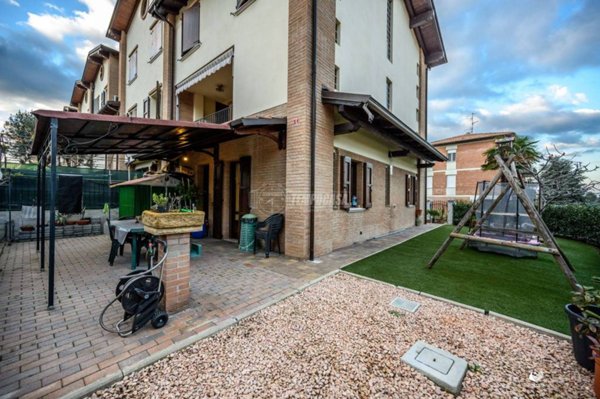casa indipendente in vendita a Casalgrande
