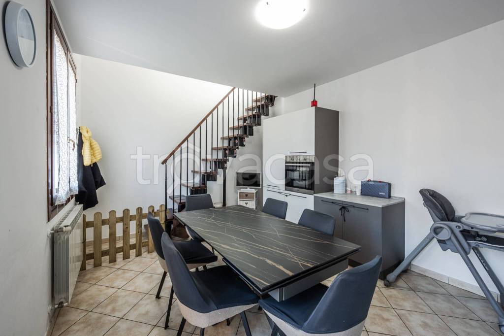 appartamento in vendita a Casalgrande