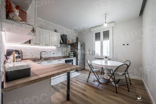 appartamento in vendita a Casalgrande in zona Veggia