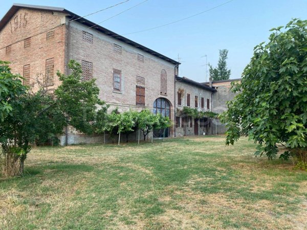 casa indipendente in vendita a Casalgrande