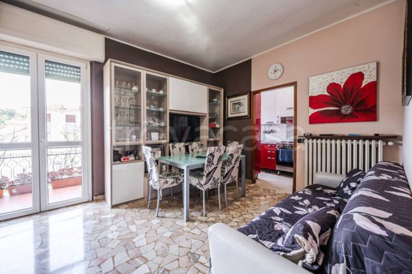appartamento in vendita a Casalgrande in zona Sant'Antonino