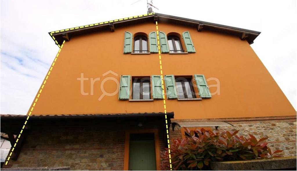 appartamento in vendita a Casalgrande in zona Salvaterra