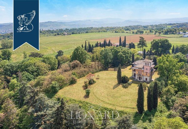 villa in vendita a Casalgrande in zona Veggia