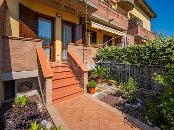 appartamento in vendita a Casalgrande in zona Salvaterra
