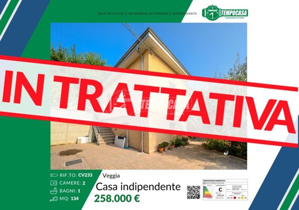 casa indipendente in vendita a Casalgrande in zona Veggia