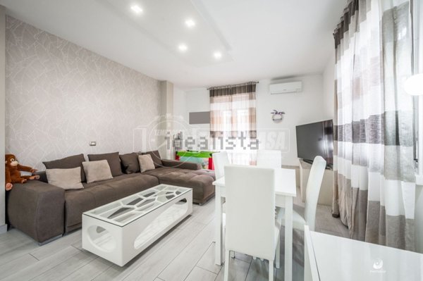 appartamento in vendita a Casalgrande in zona Salvaterra