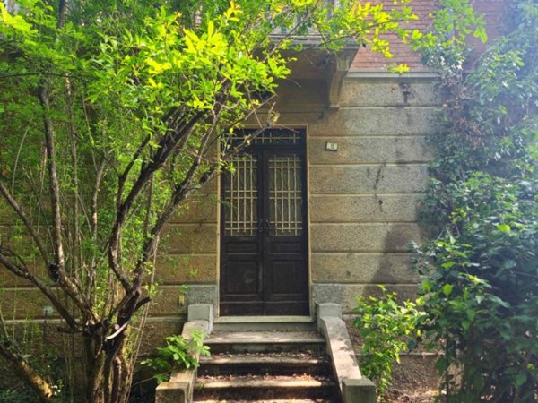 casa indipendente in vendita a Casalgrande in zona Dinazzano