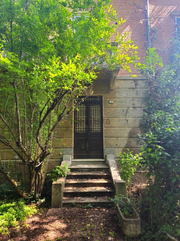 casa indipendente in vendita a Casalgrande in zona Dinazzano