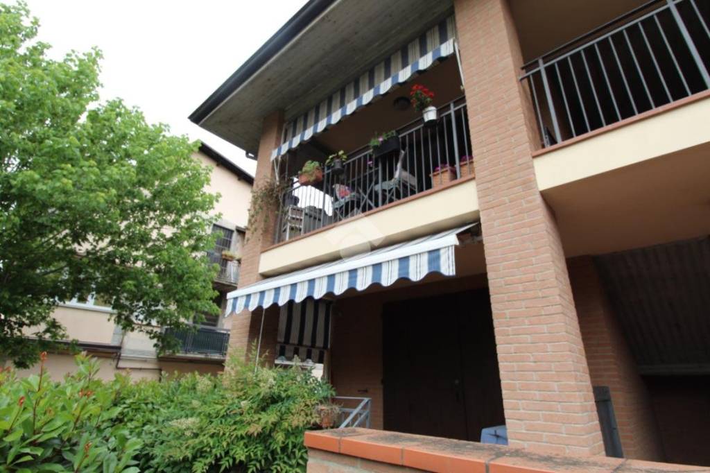 appartamento in vendita a Casalgrande in zona Villalunga